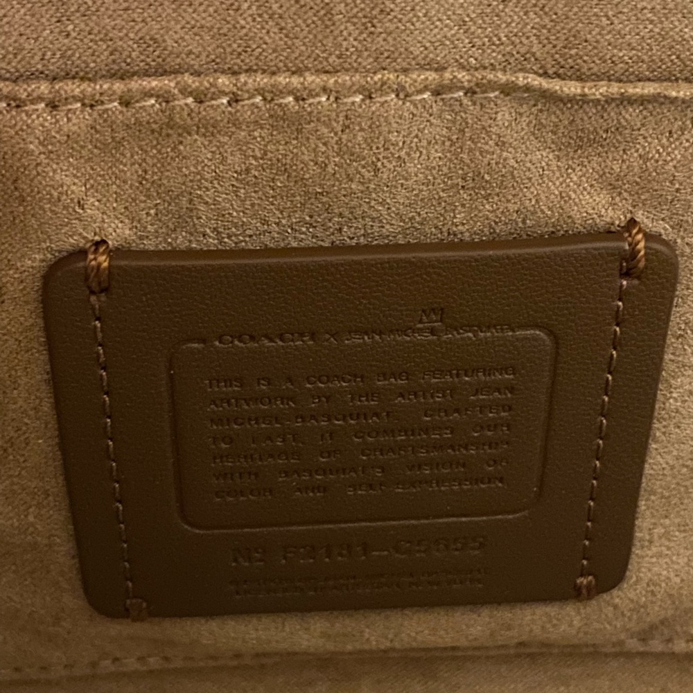 💰SOLD - C5655 - Coach X Jean Michel Basquiat Kay Crossbody - Picture 8 of 10